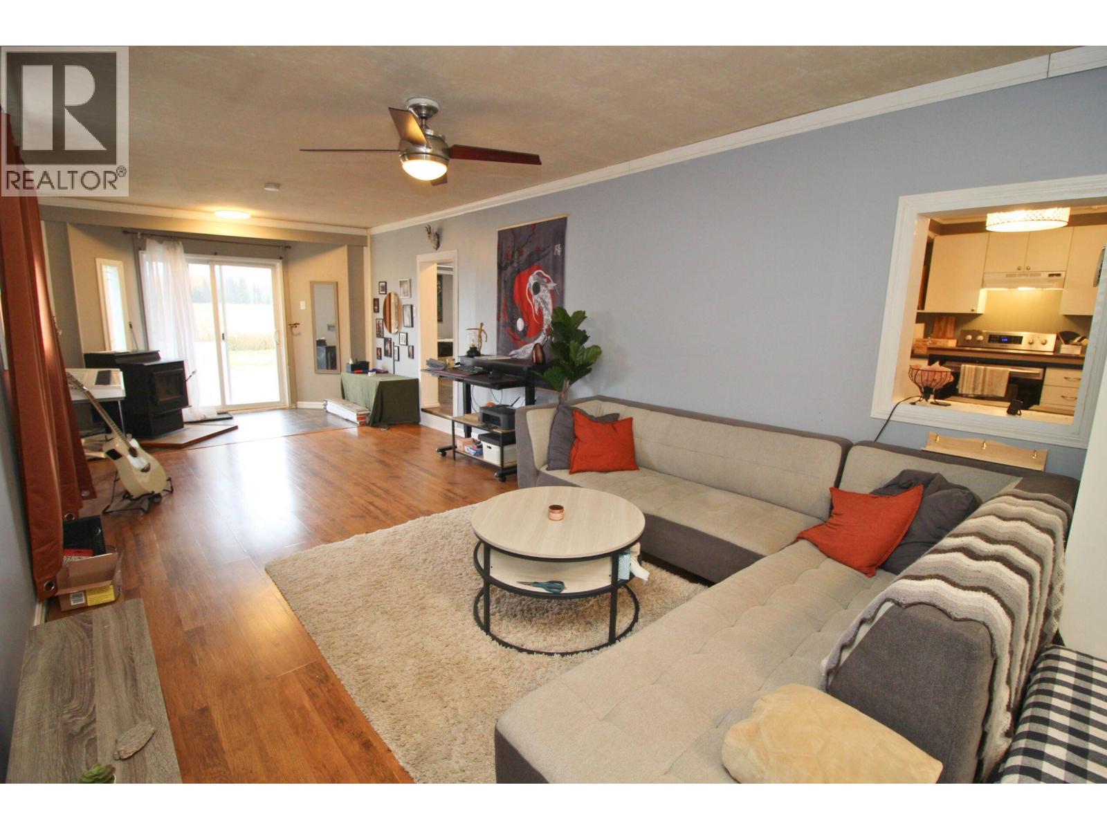 #137 3666 11TH STREET - 5