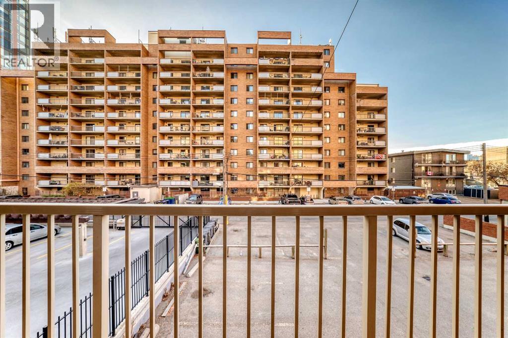 303, 1331 15 Avenue SW, Calgary, Alberta