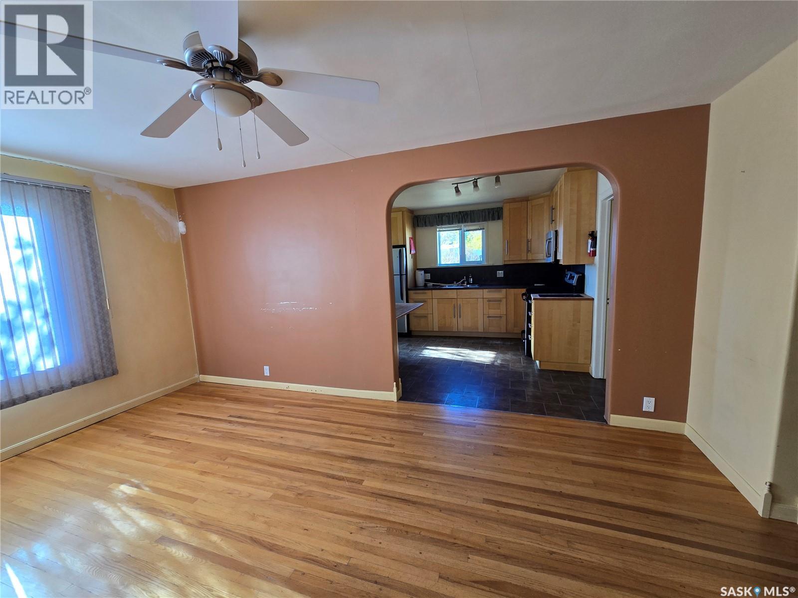 Single Family House Bungalow for Sale in  nd AVENUE NW Swift Current 