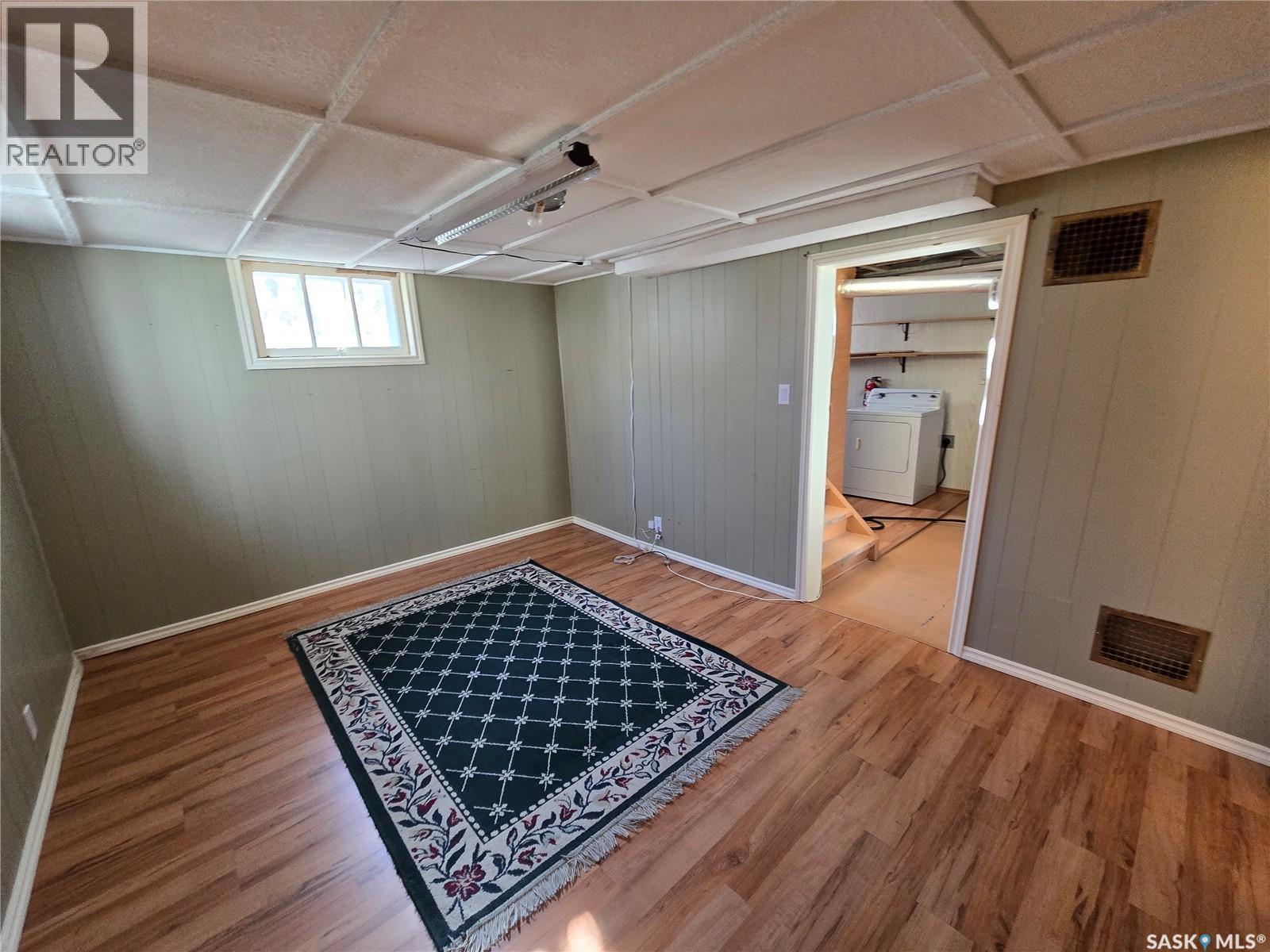 Single Family House Bungalow for Sale in  nd AVENUE NW Swift Current 