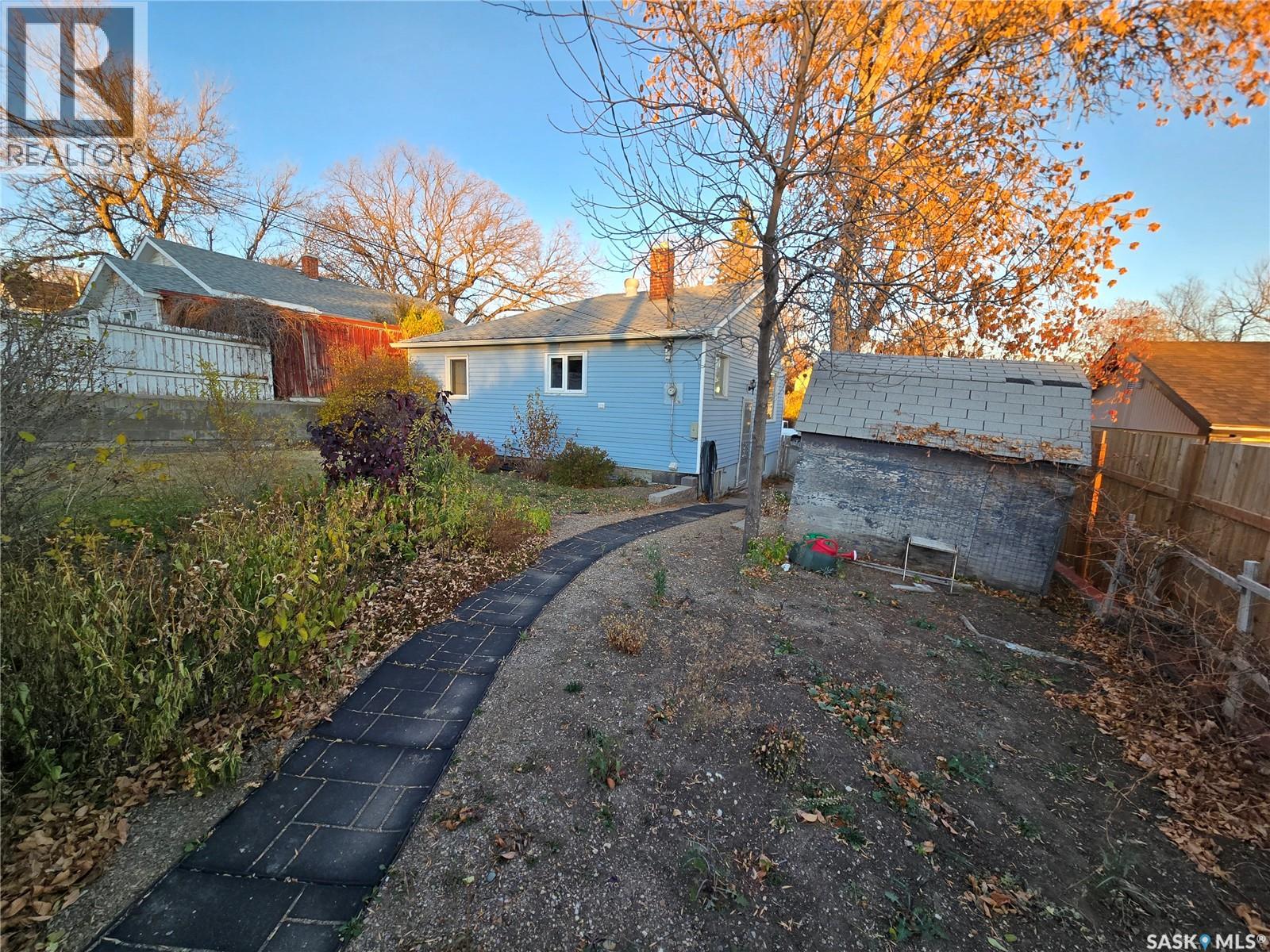 Single Family House Bungalow for Sale in  nd AVENUE NW Swift Current 