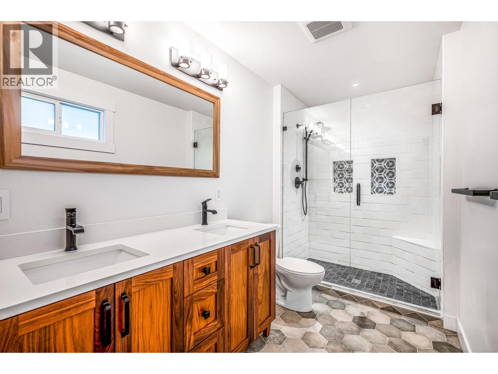  10010 Kel Win Road, Lake Country