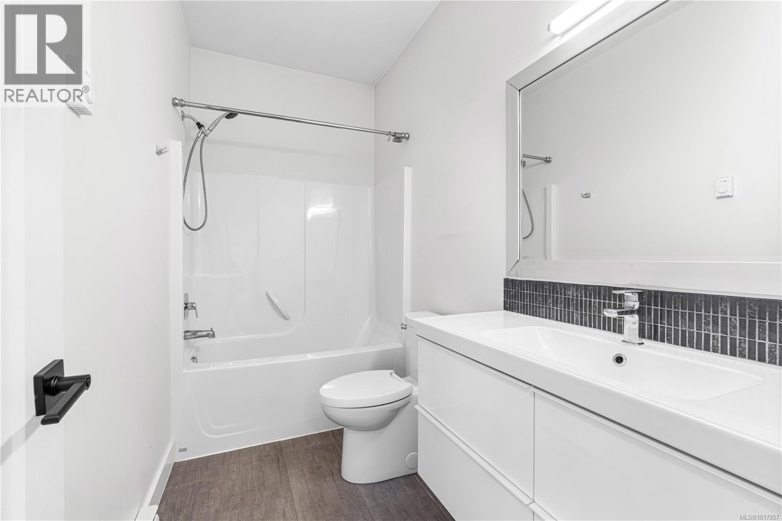 210 Crestline Terr, Nanaimo