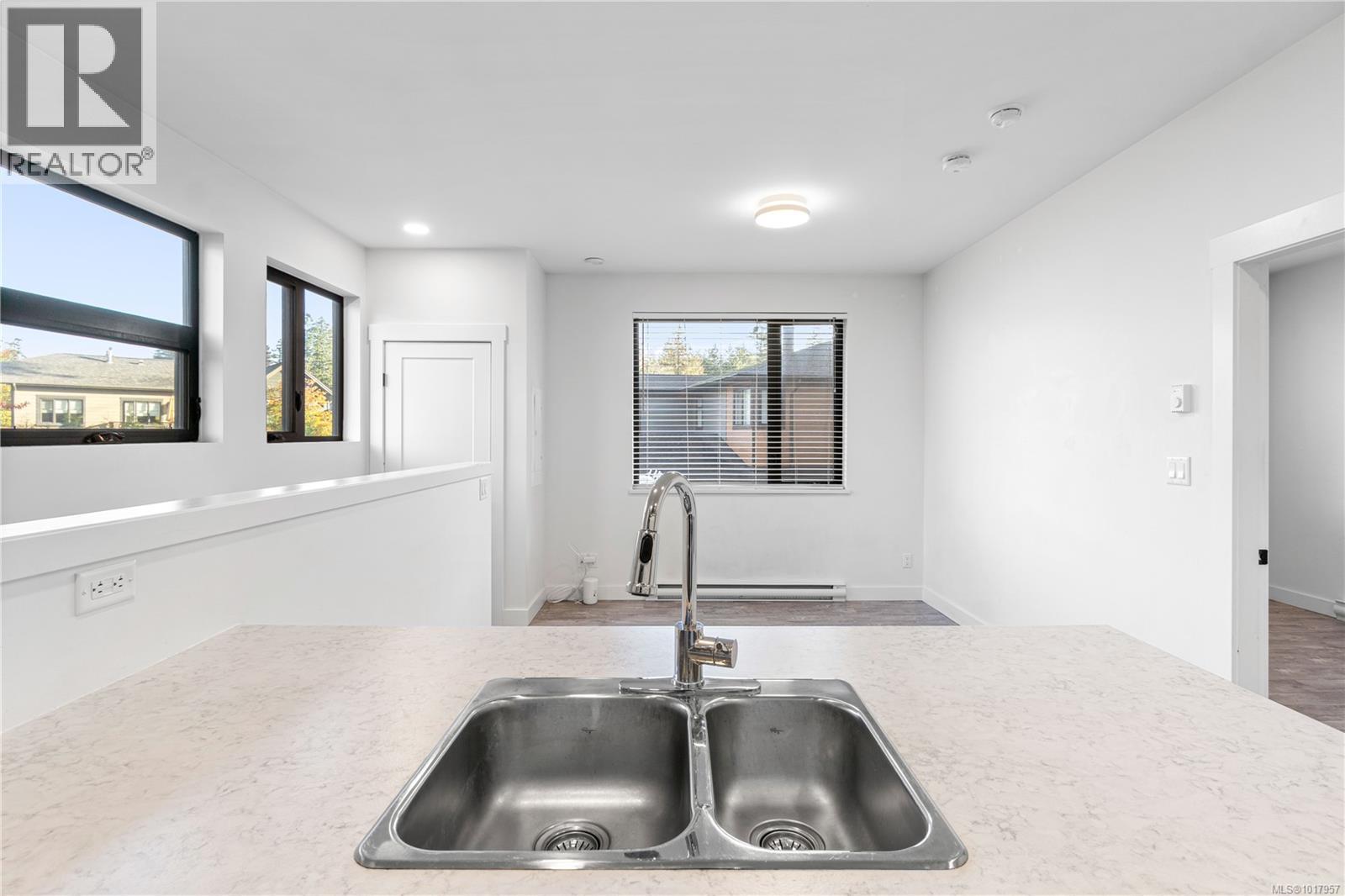 210 Crestline Terr, Nanaimo