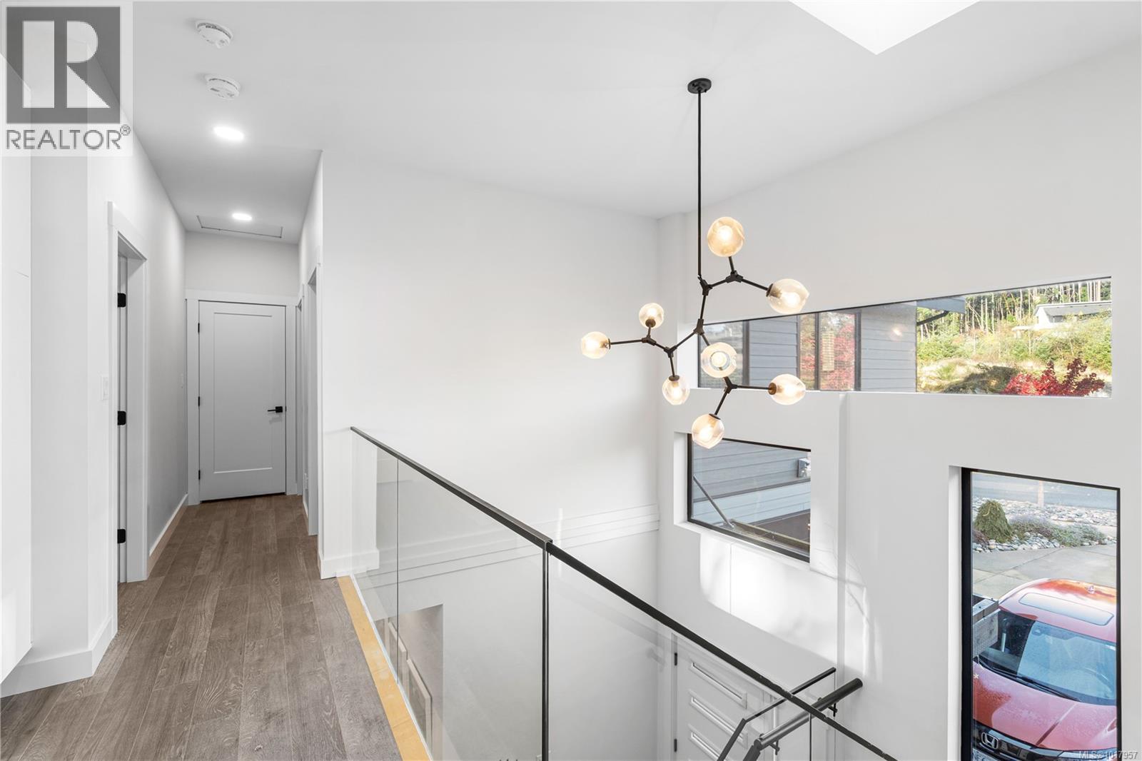 210 Crestline Terr, Nanaimo