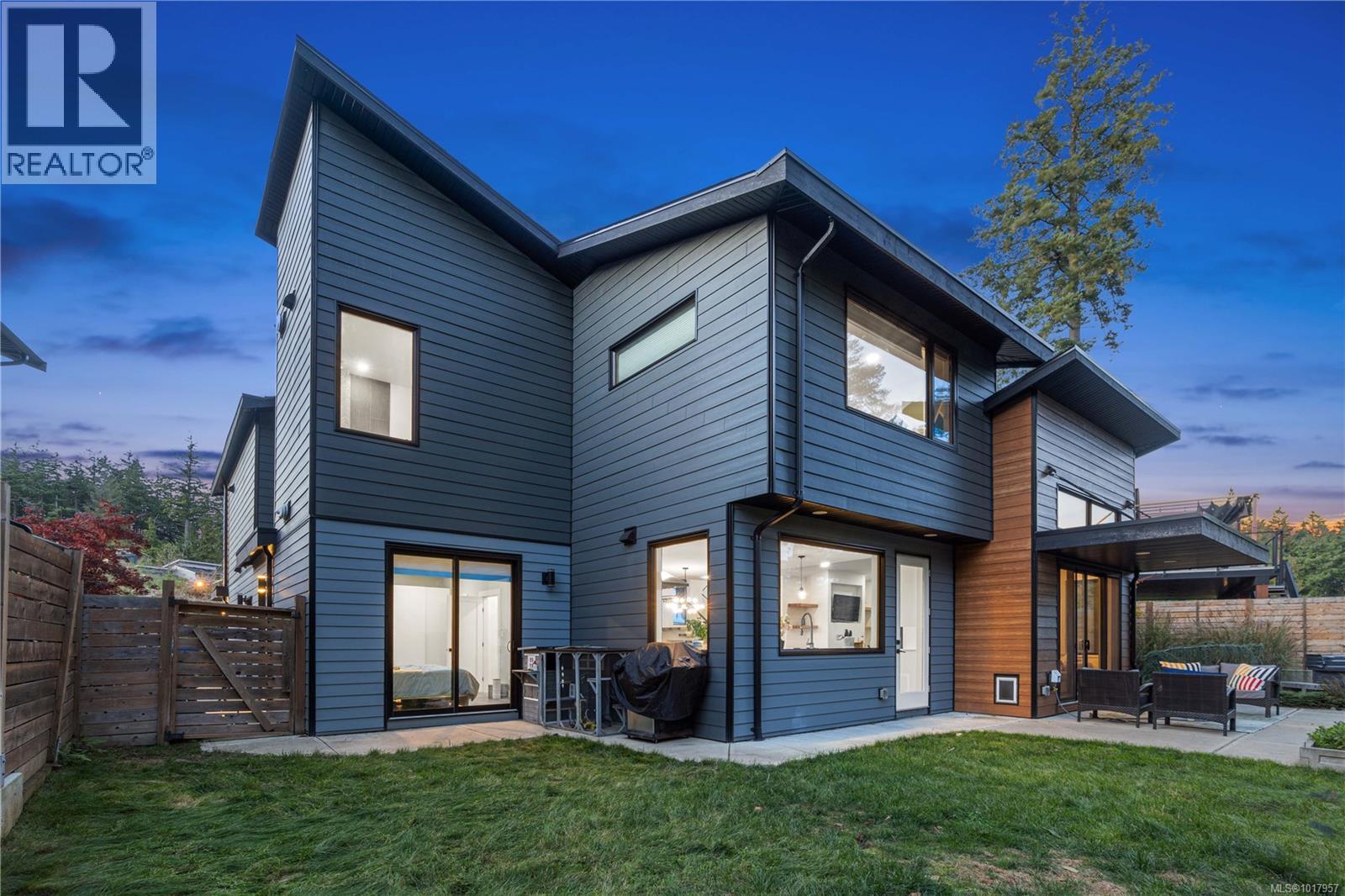 210 Crestline Terr, Nanaimo