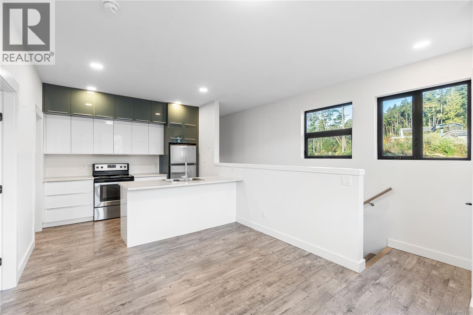 210 Crestline Terr, Nanaimo