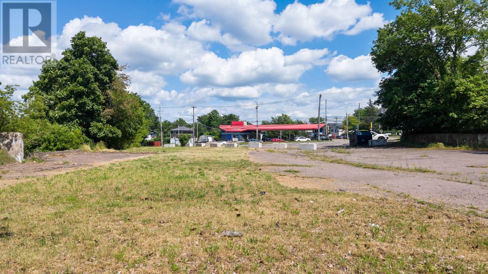 Property 8 of 12 of 12 MILL Street