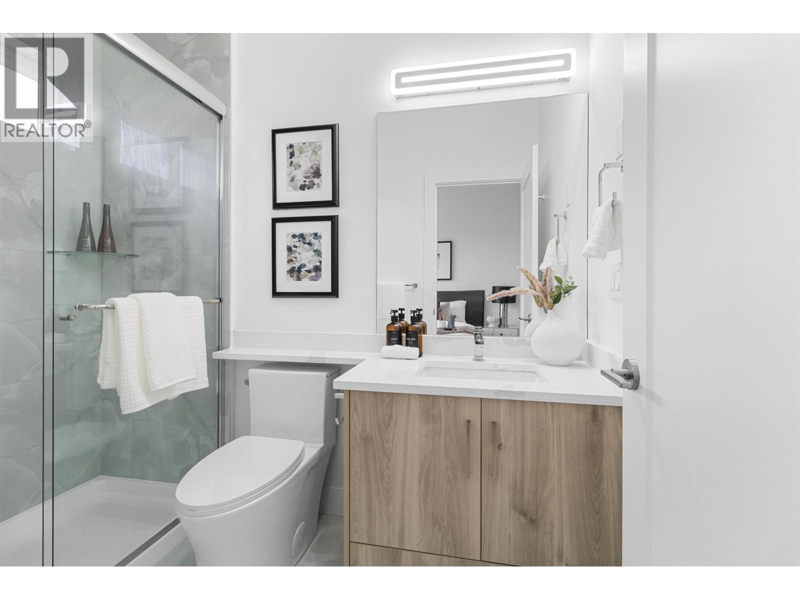 #2-22551 WESTMINSTER Highway, Richmond