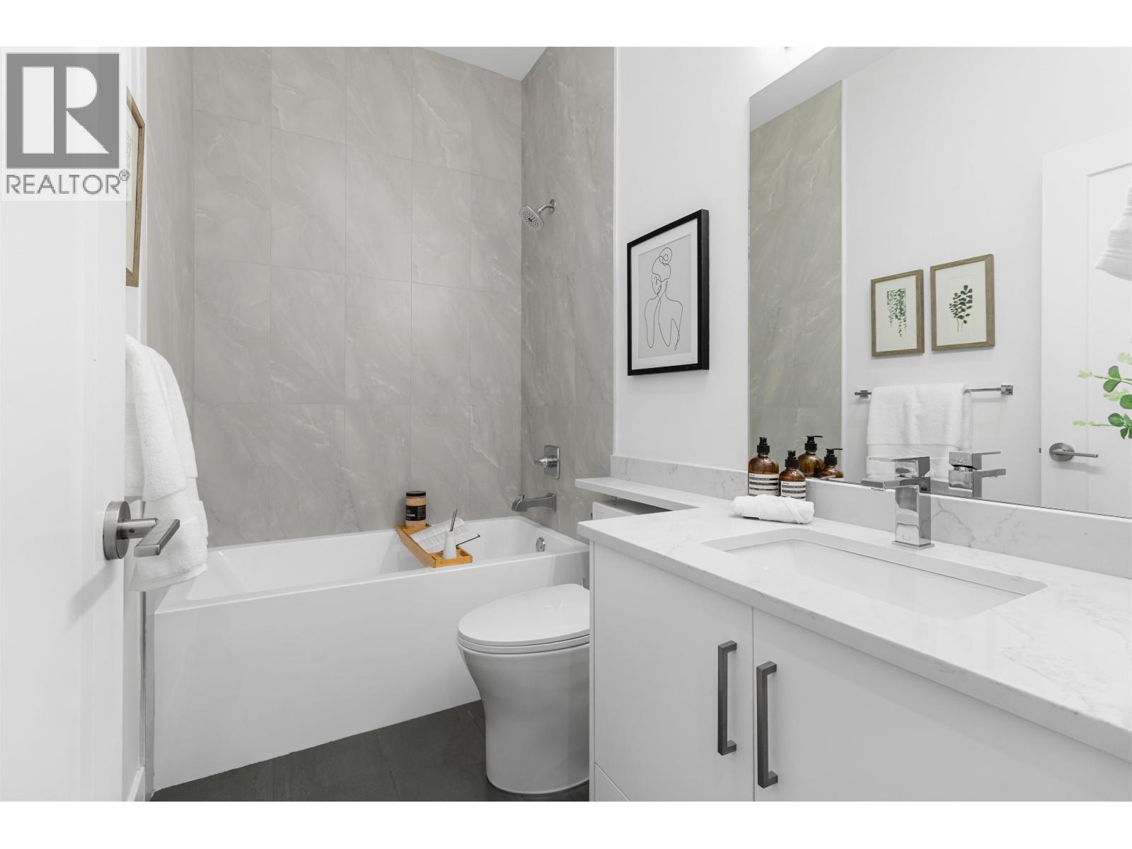 #2-22551 WESTMINSTER Highway, Richmond