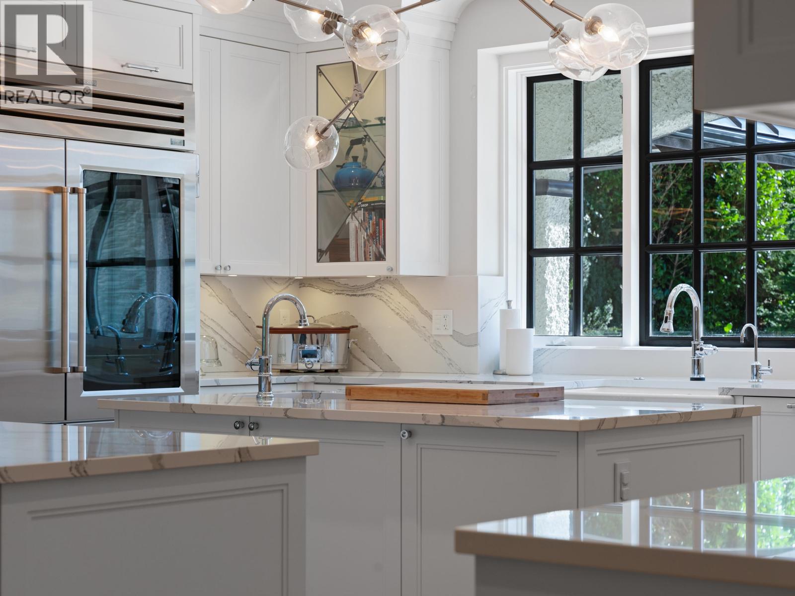 2985 ALTAMONT CRESCENT, West Vancouver