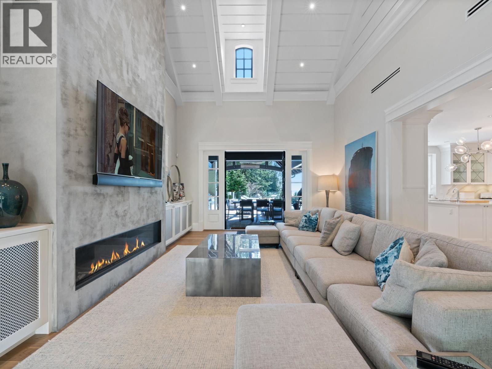 2985 ALTAMONT CRESCENT, West Vancouver