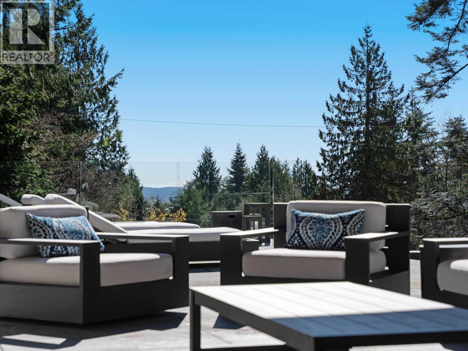 2985 ALTAMONT CRESCENT, West Vancouver