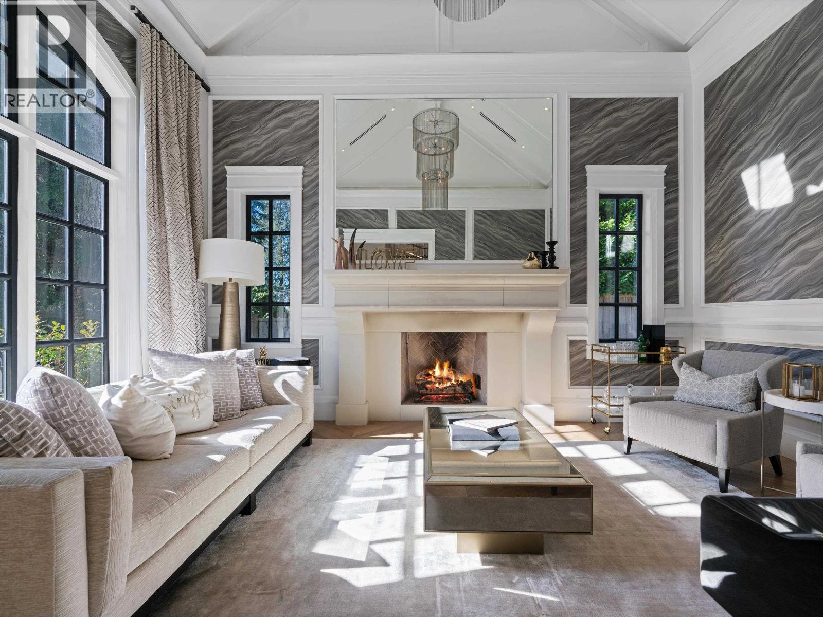 2985 ALTAMONT CRESCENT, West Vancouver