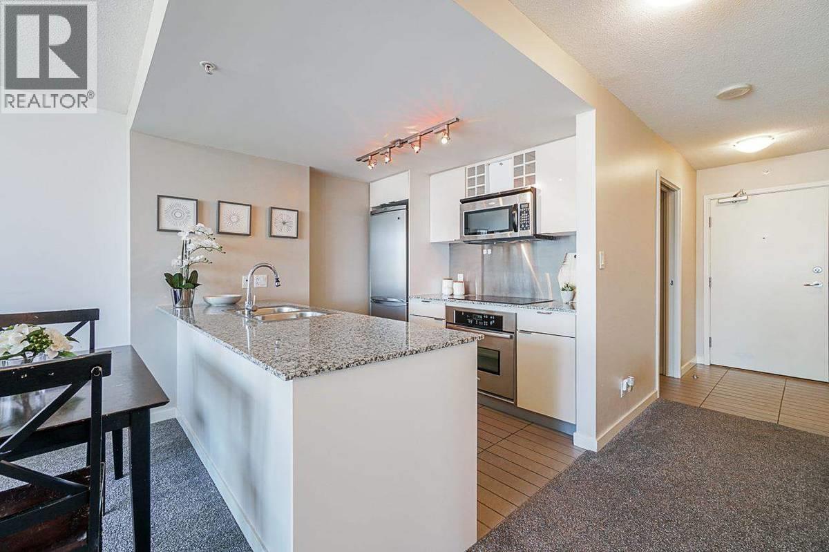 1605 788 HAMILTON STREET, Vancouver