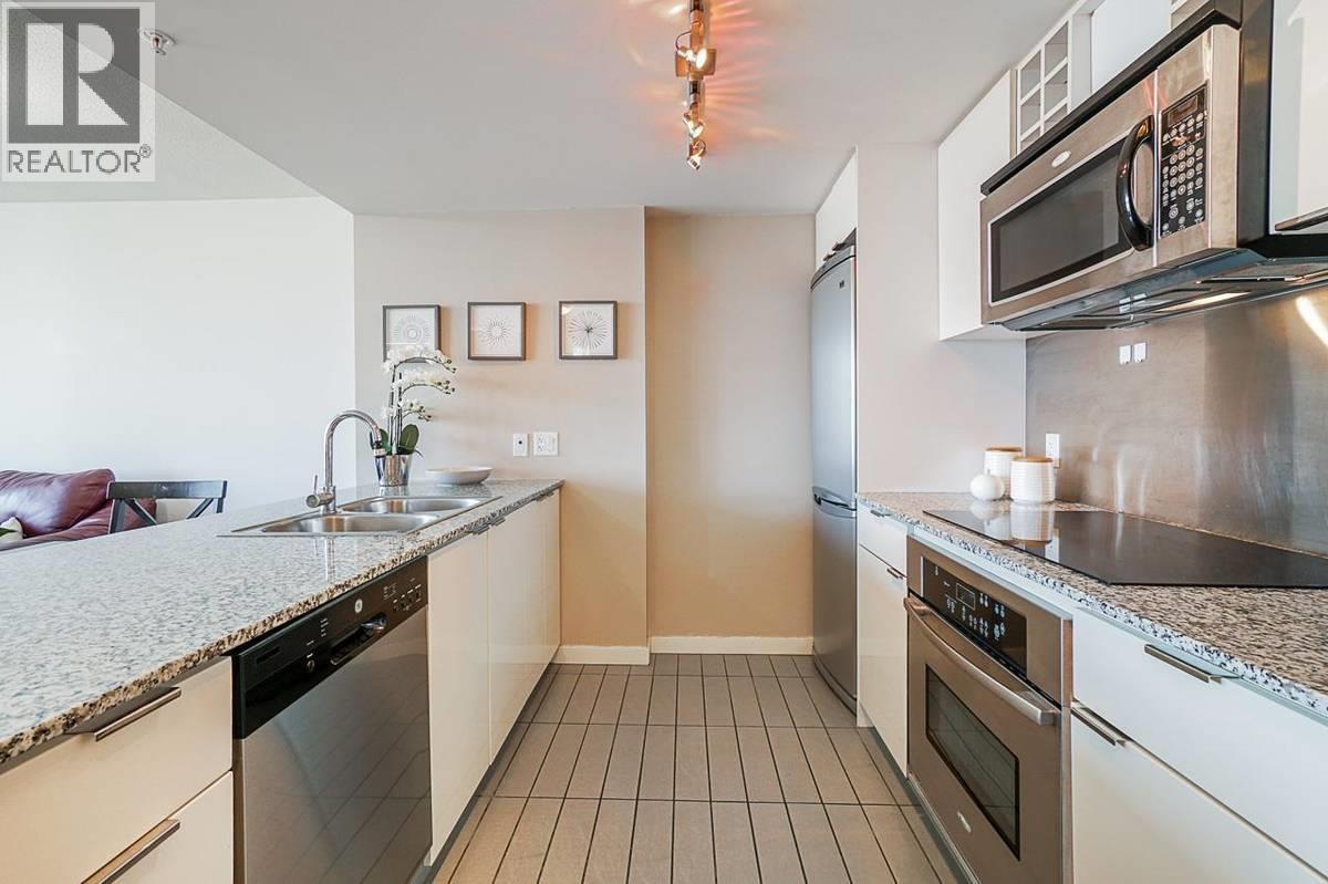 1605 788 HAMILTON STREET, Vancouver