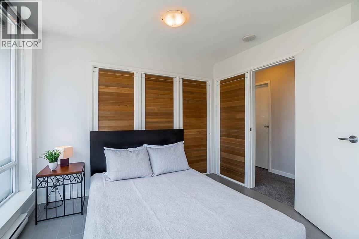 1605 788 HAMILTON STREET, Vancouver