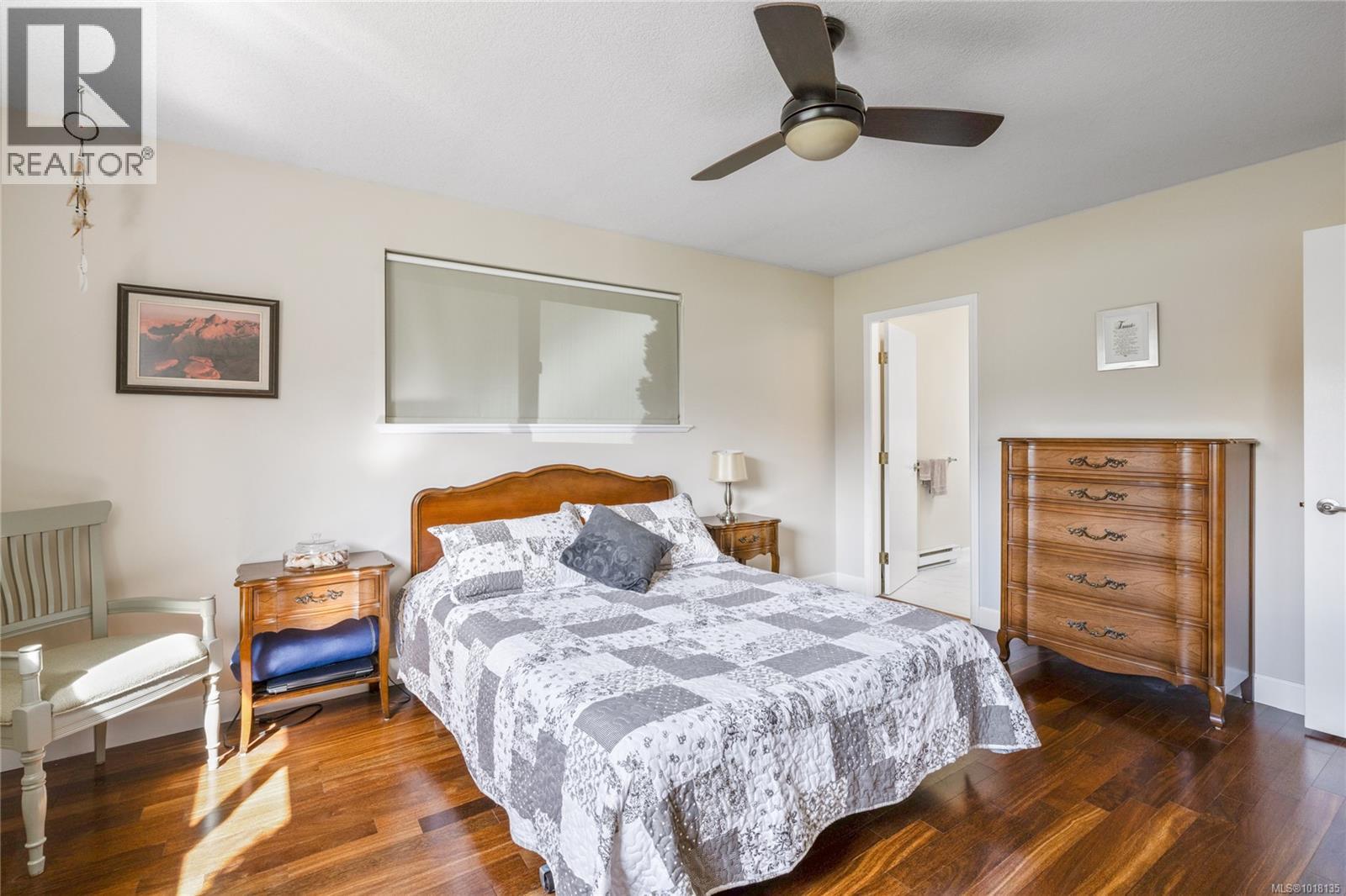 3021 Raymur Pl, Qualicum Beach