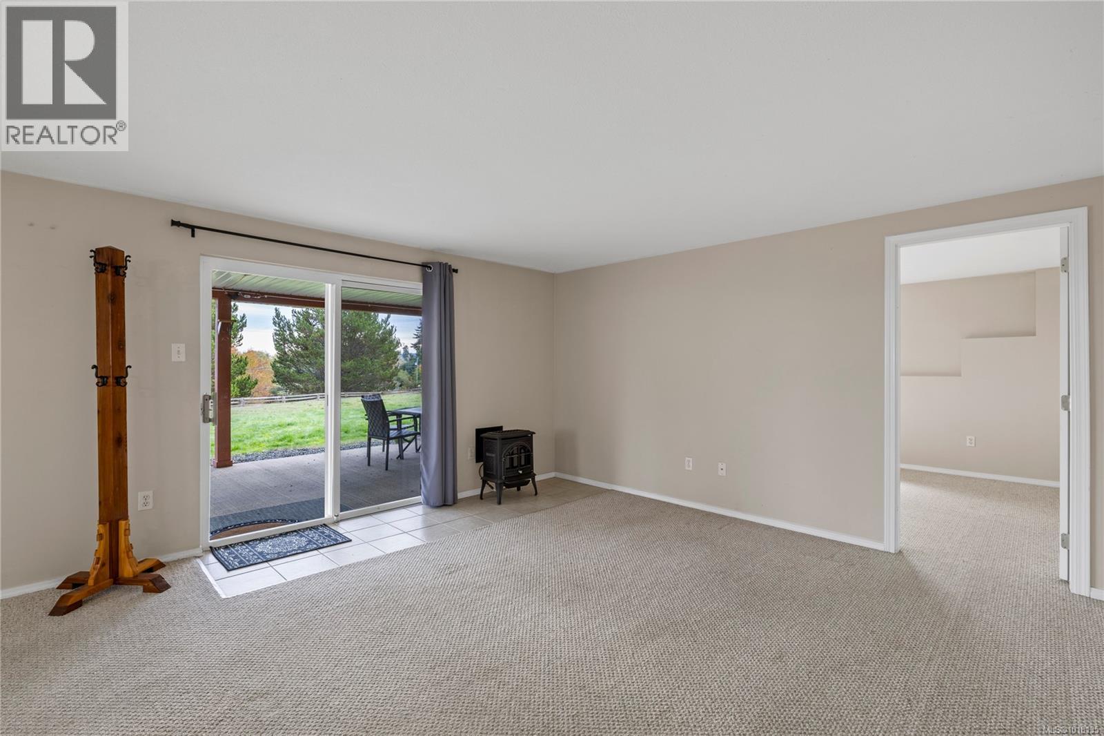 3021 Raymur Pl, Qualicum Beach