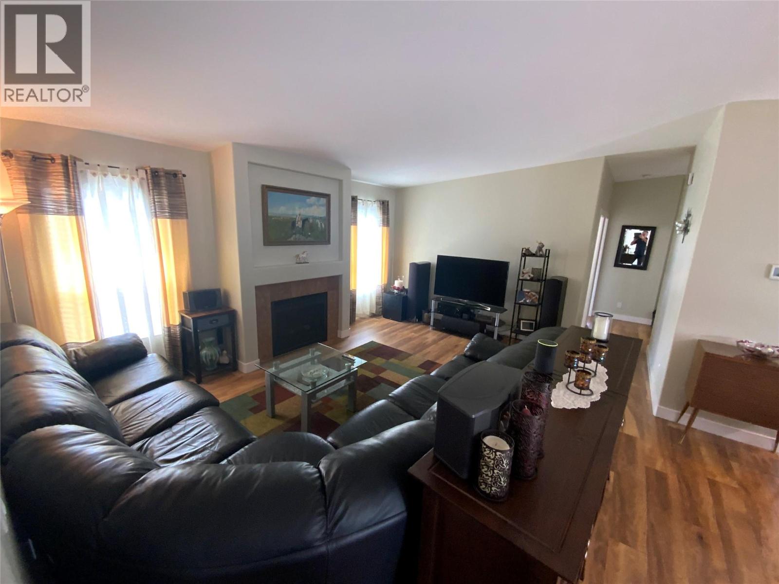 8300 Gallagher Lake Frontage Road Unit# 69, Oliver