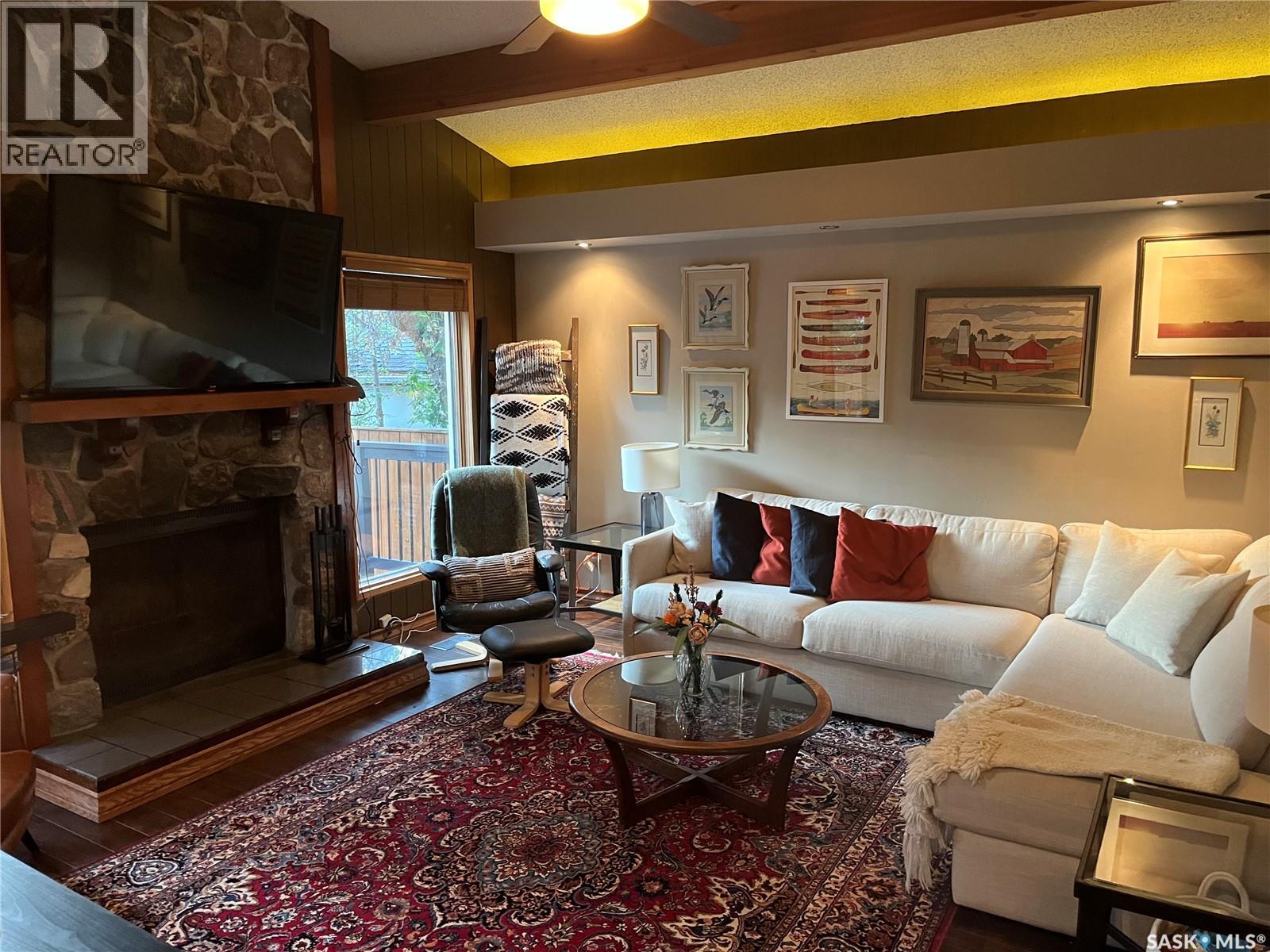 Single Family House Bungalow for Sale in  Royal STREET Regina 