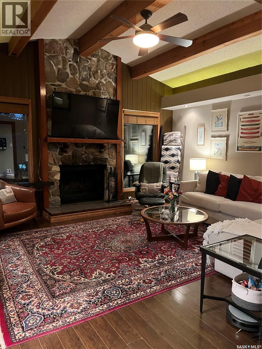 Single Family House Bungalow for Sale in  Royal STREET Regina 