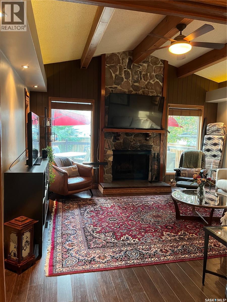 Single Family House Bungalow for Sale in  Royal STREET Regina 