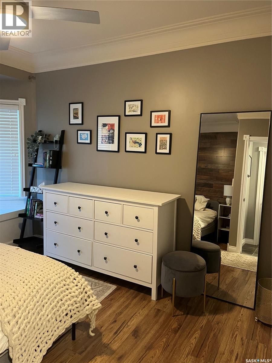 Single Family House Bungalow for Sale in  Royal STREET Regina 