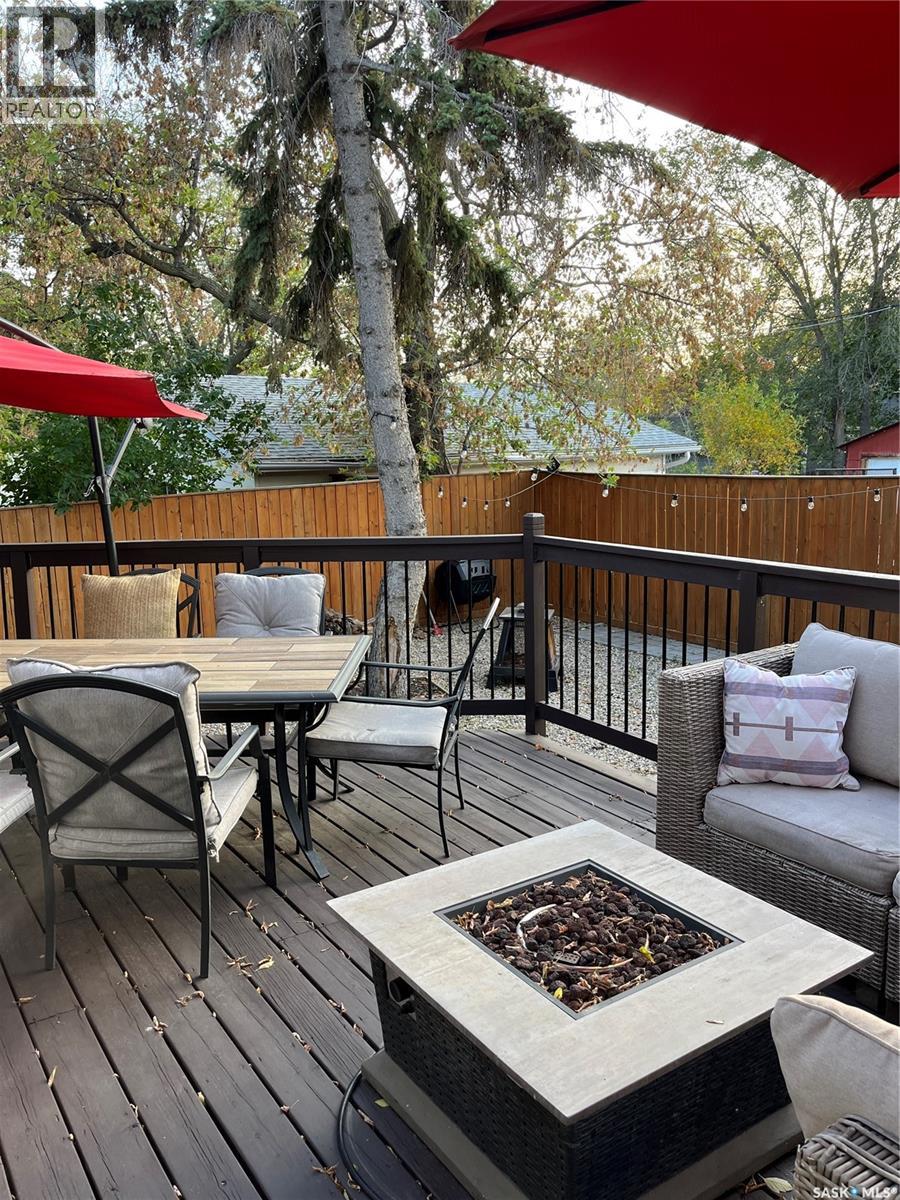 Single Family House Bungalow for Sale in  Royal STREET Regina 