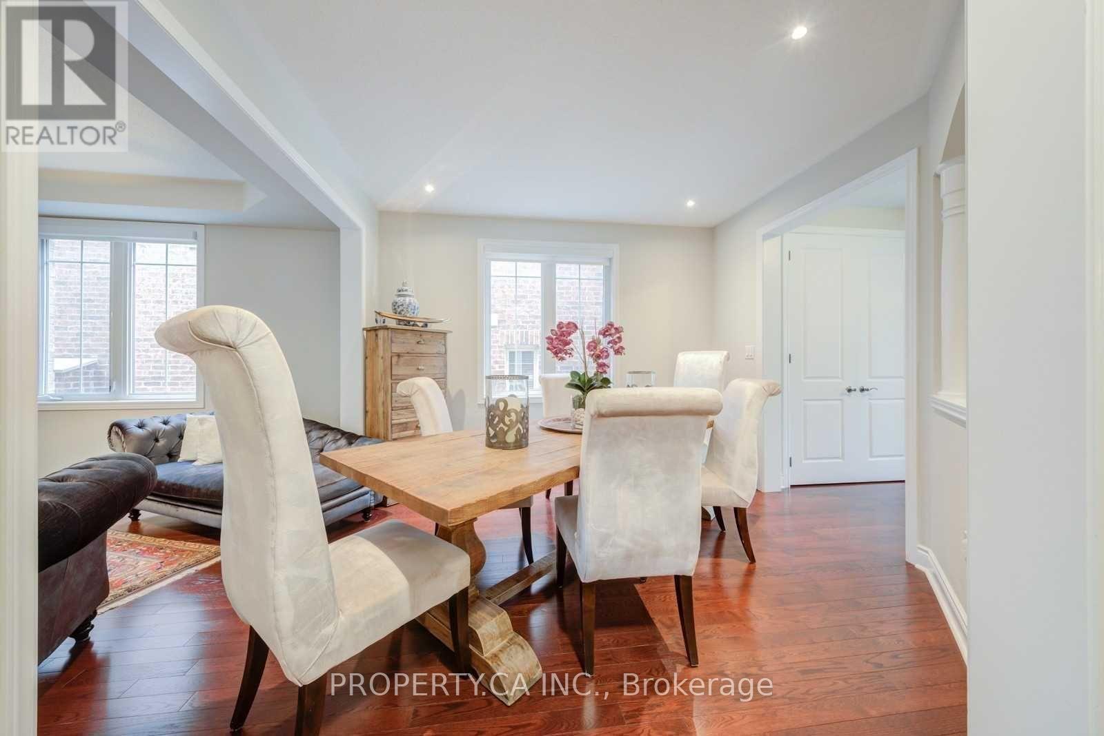 Single Family House for Sale in  VALLEY VISTA DRIVE Vaughan (Patterson) 