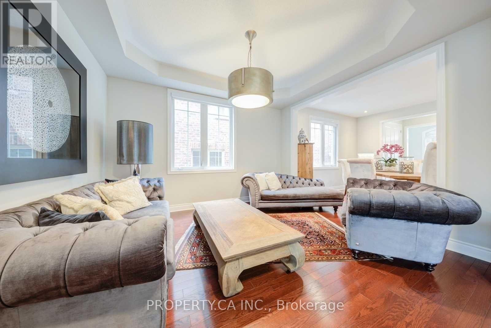 Single Family House for Sale in  VALLEY VISTA DRIVE Vaughan (Patterson) 