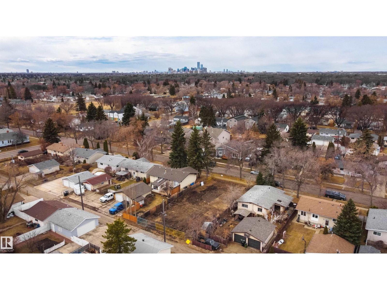 12219 45 ST NW, Edmonton