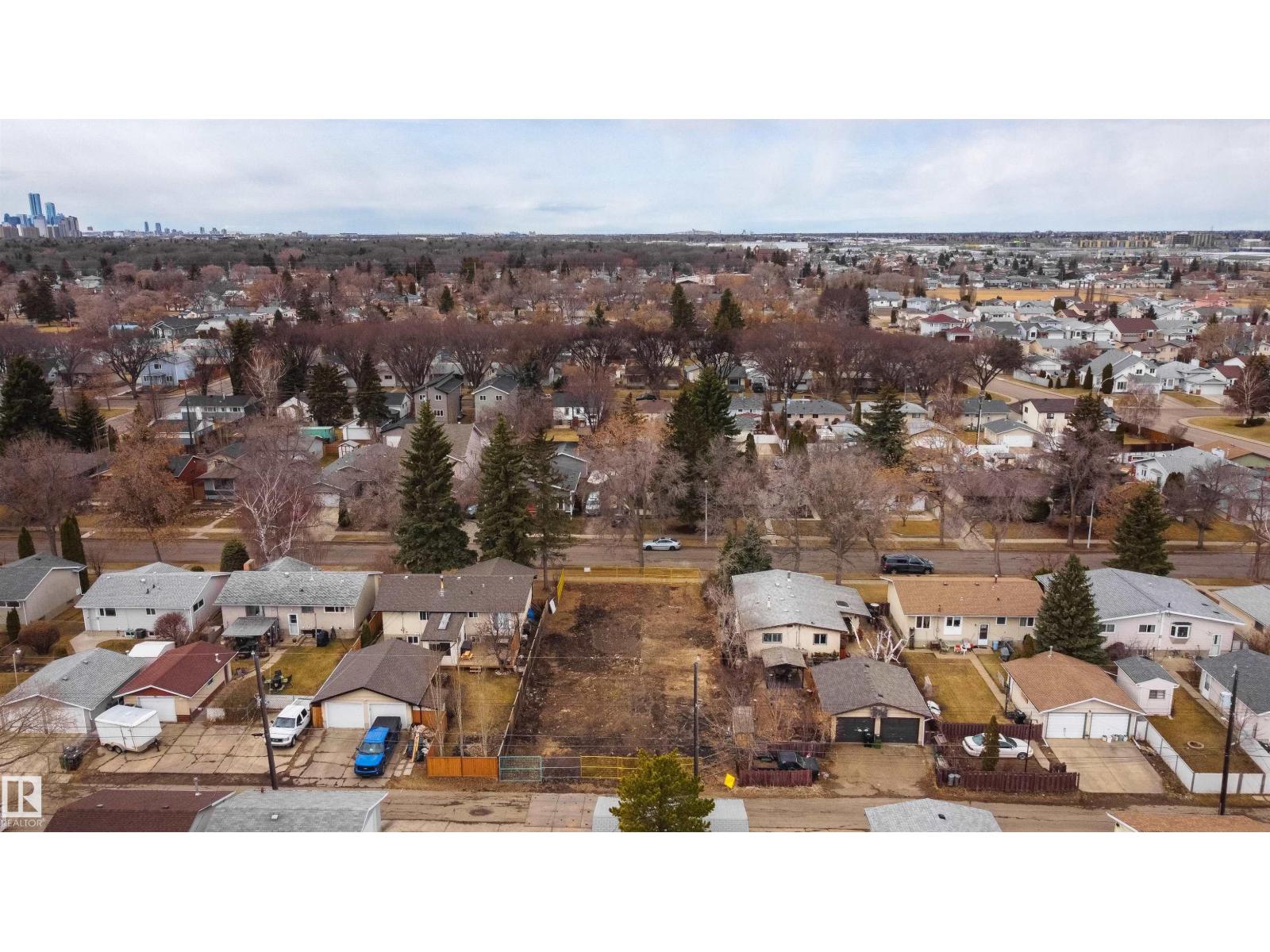 12219 45 ST NW, Edmonton