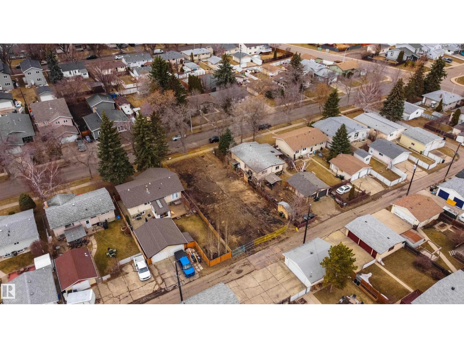 12219 45 ST NW, Edmonton