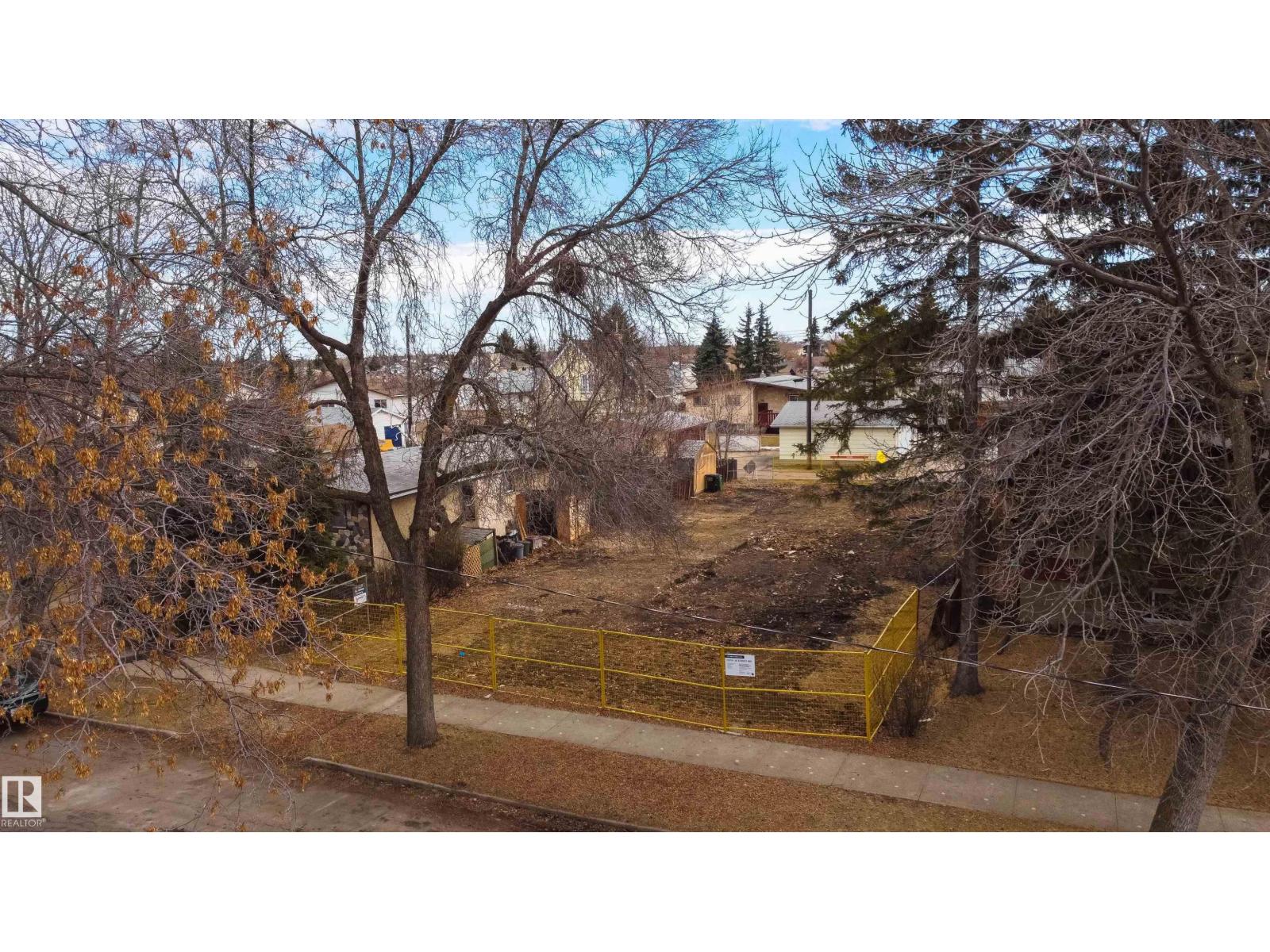 12219 45 ST NW, Edmonton