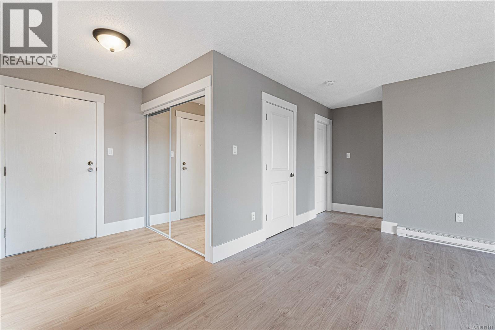 301 345 Morison Ave, Parksville