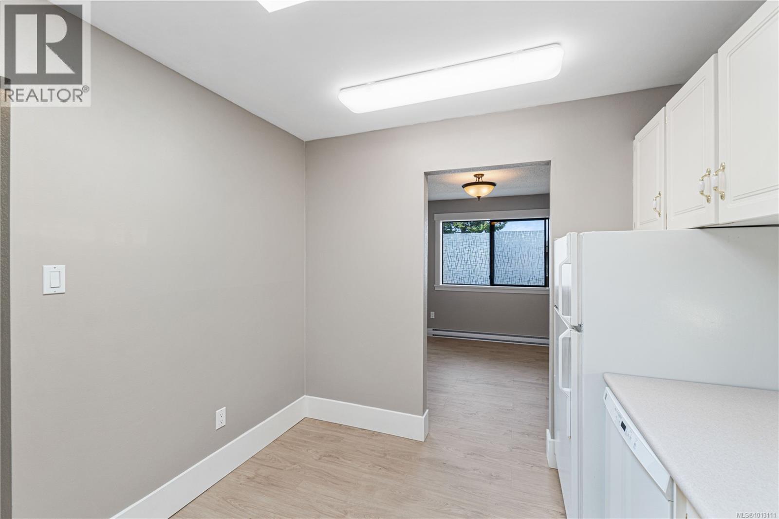 301 345 Morison Ave, Parksville