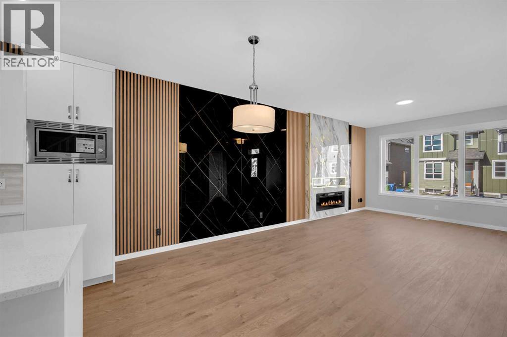 Single Family House for Sale in  Savanna Place NE Saddle Ridge Calgary 