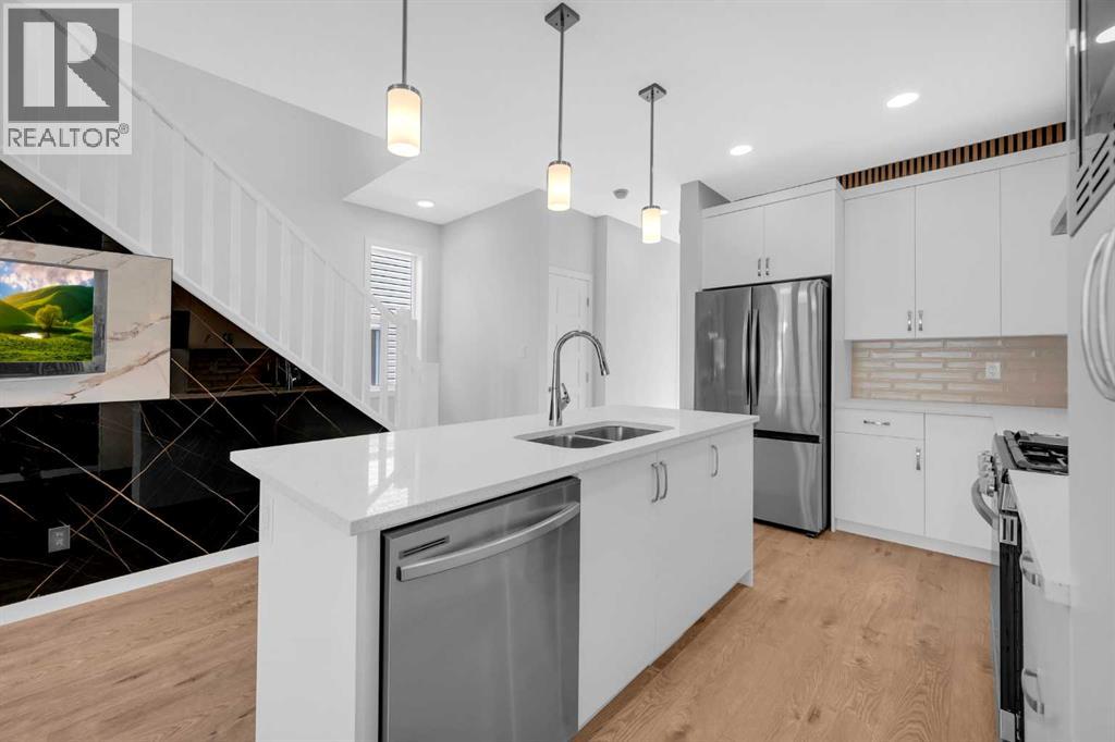 Single Family House for Sale in  Savanna Place NE Saddle Ridge Calgary 