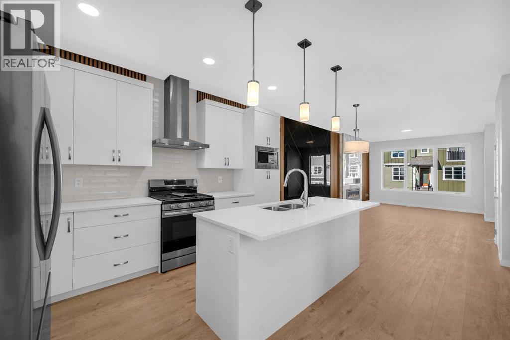 Single Family House for Sale in  Savanna Place NE Saddle Ridge Calgary 