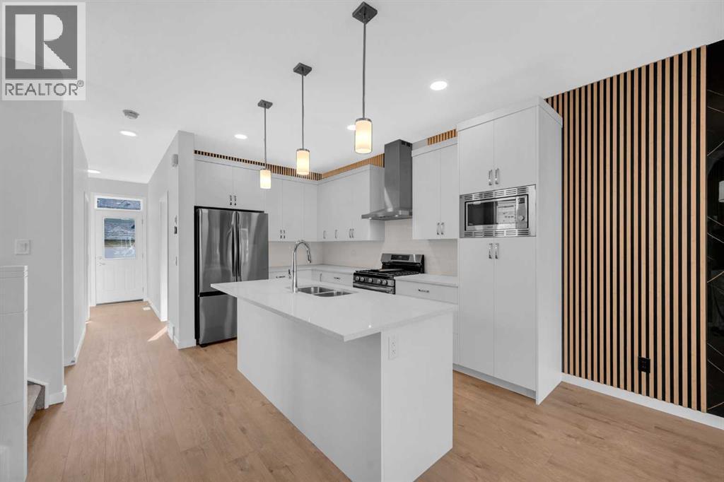Single Family House for Sale in  Savanna Place NE Saddle Ridge Calgary 