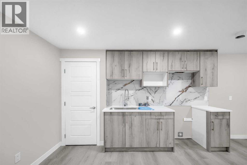 Single Family House for Sale in  Savanna Place NE Saddle Ridge Calgary 