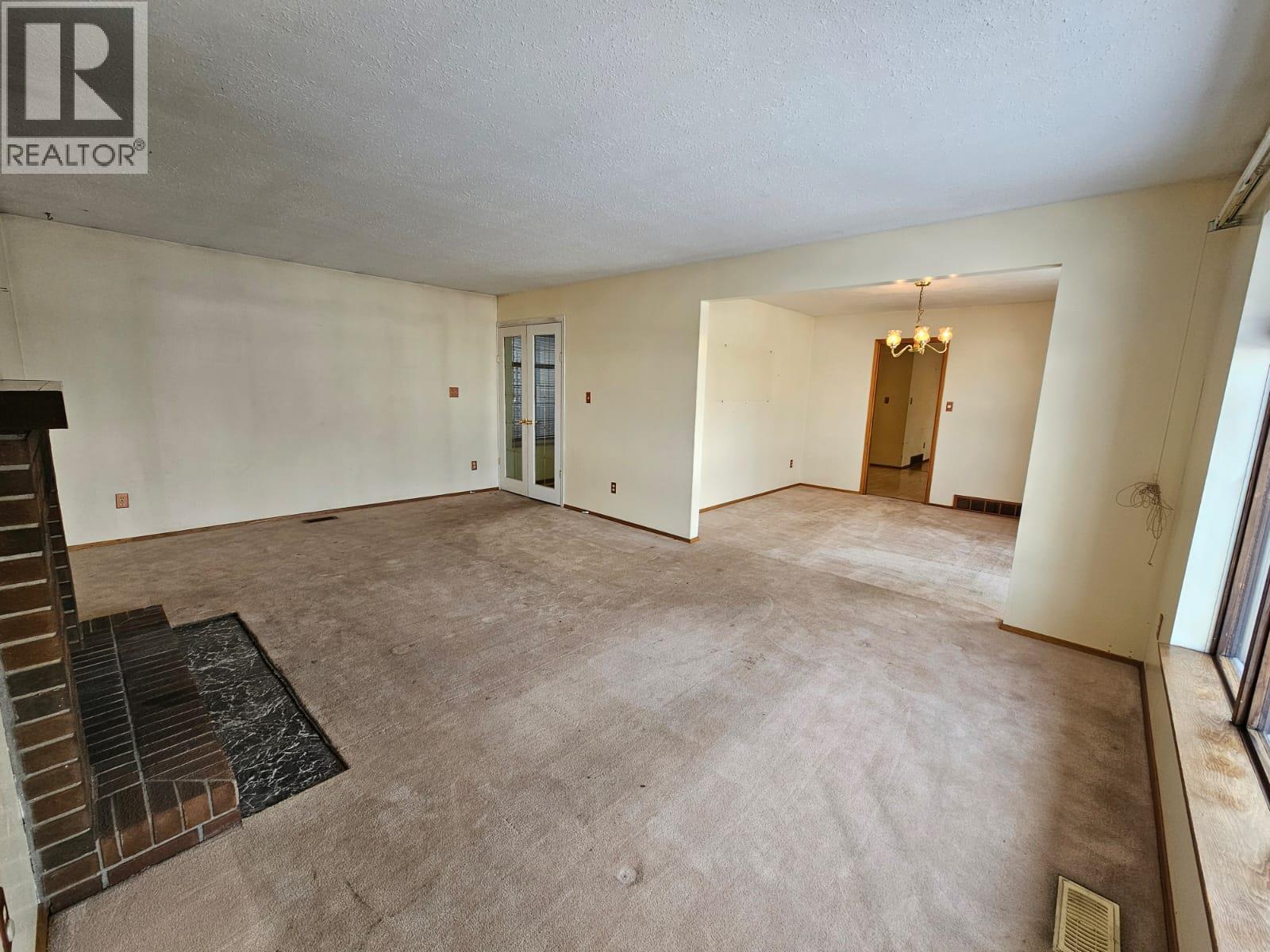 128 Kiskatinaw Crescent, Tumbler Ridge