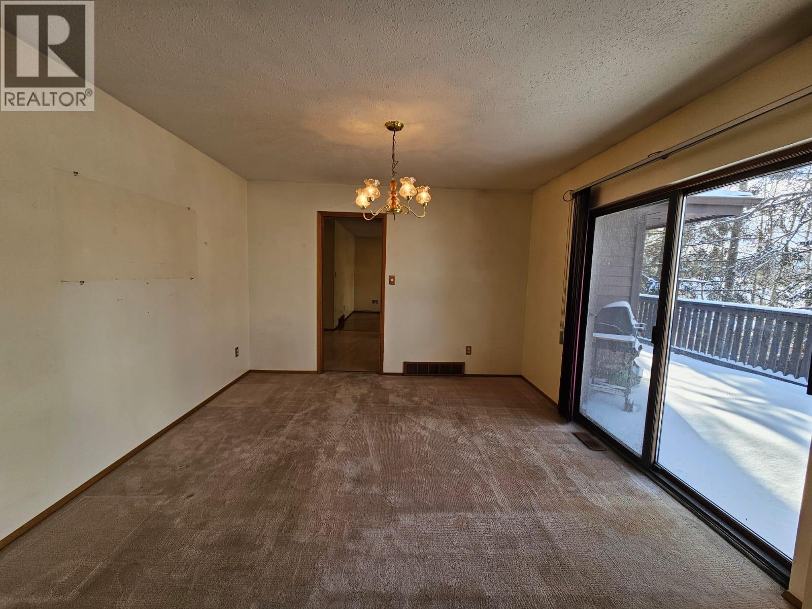 128 Kiskatinaw Crescent, Tumbler Ridge