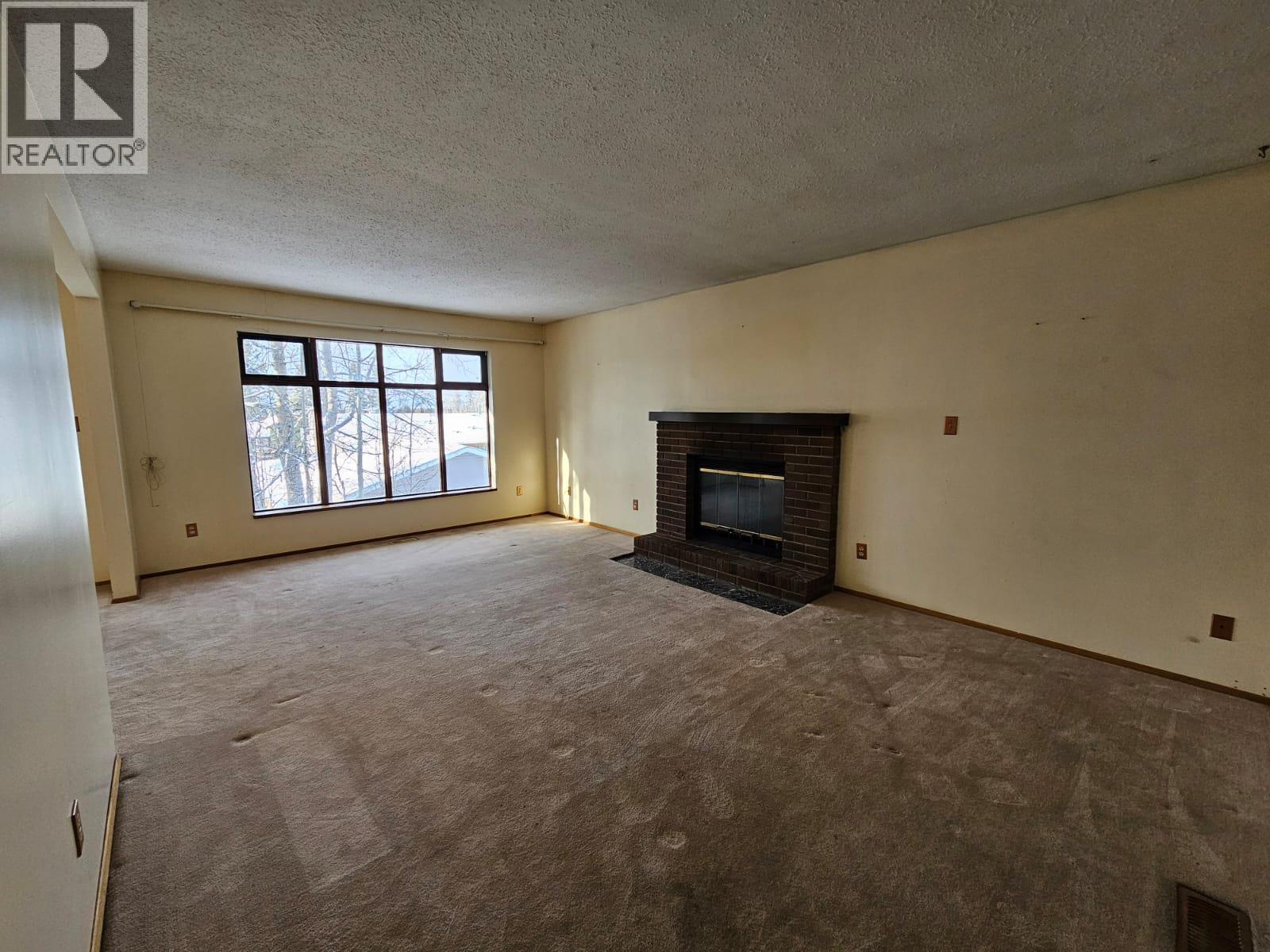 128 Kiskatinaw Crescent, Tumbler Ridge