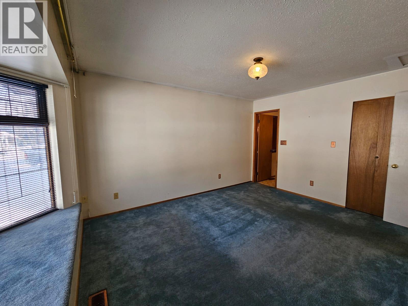 128 Kiskatinaw Crescent, Tumbler Ridge