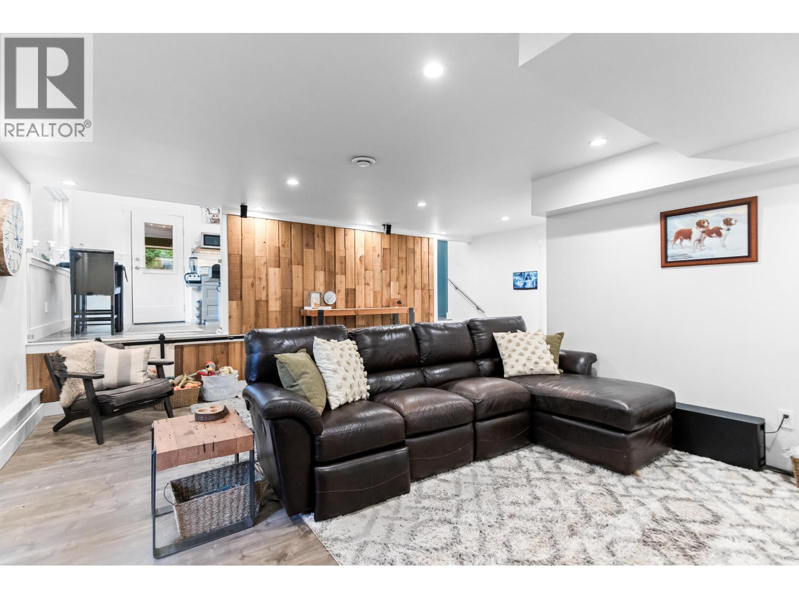 19610 117A AVENUE, Pitt Meadows