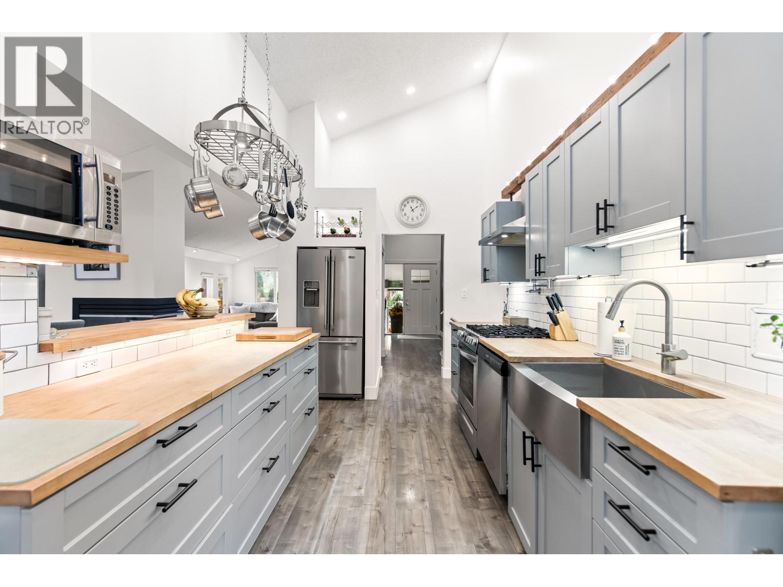 19610 117A AVENUE, Pitt Meadows