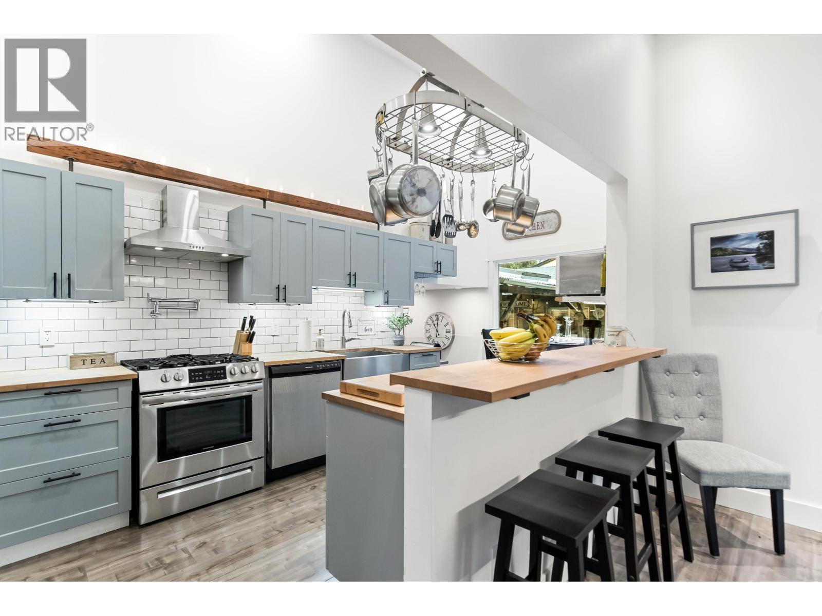 19610 117A AVENUE, Pitt Meadows