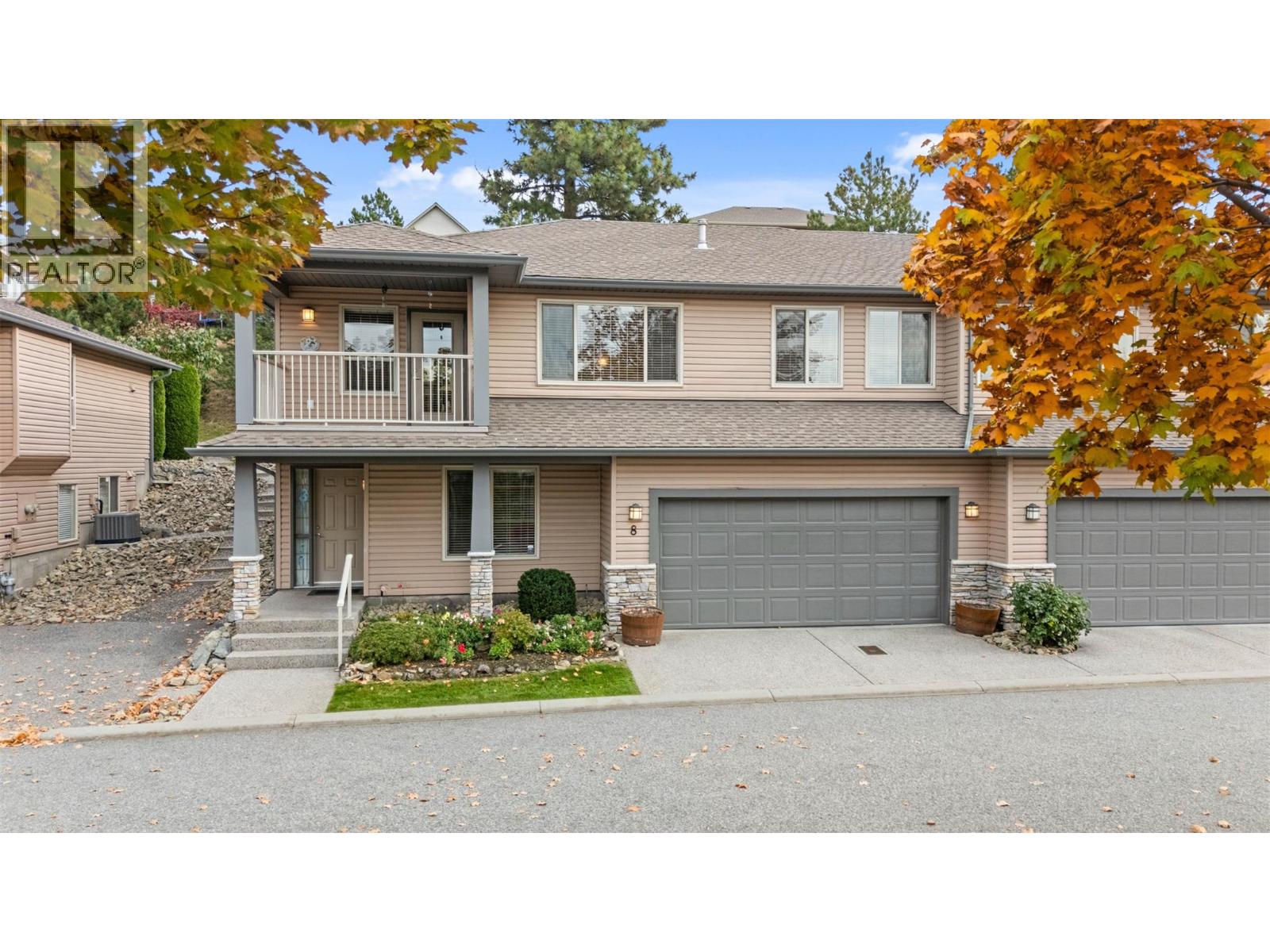 8 3512 Ridge Boulevard, West Kelowna